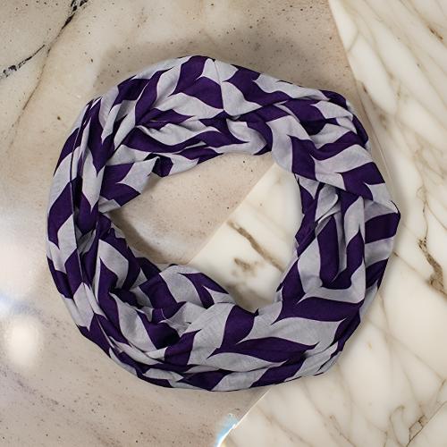 How This Infinity Scarf Helps You Travel Light and Stay Stylish