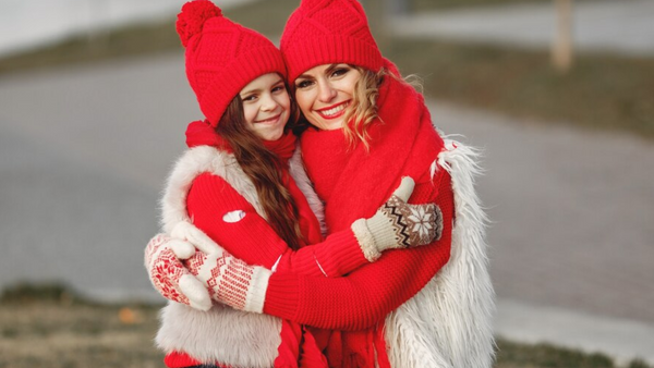 Cozy and Stylish: Winter Scarves for a Valentine’s Day to Remember